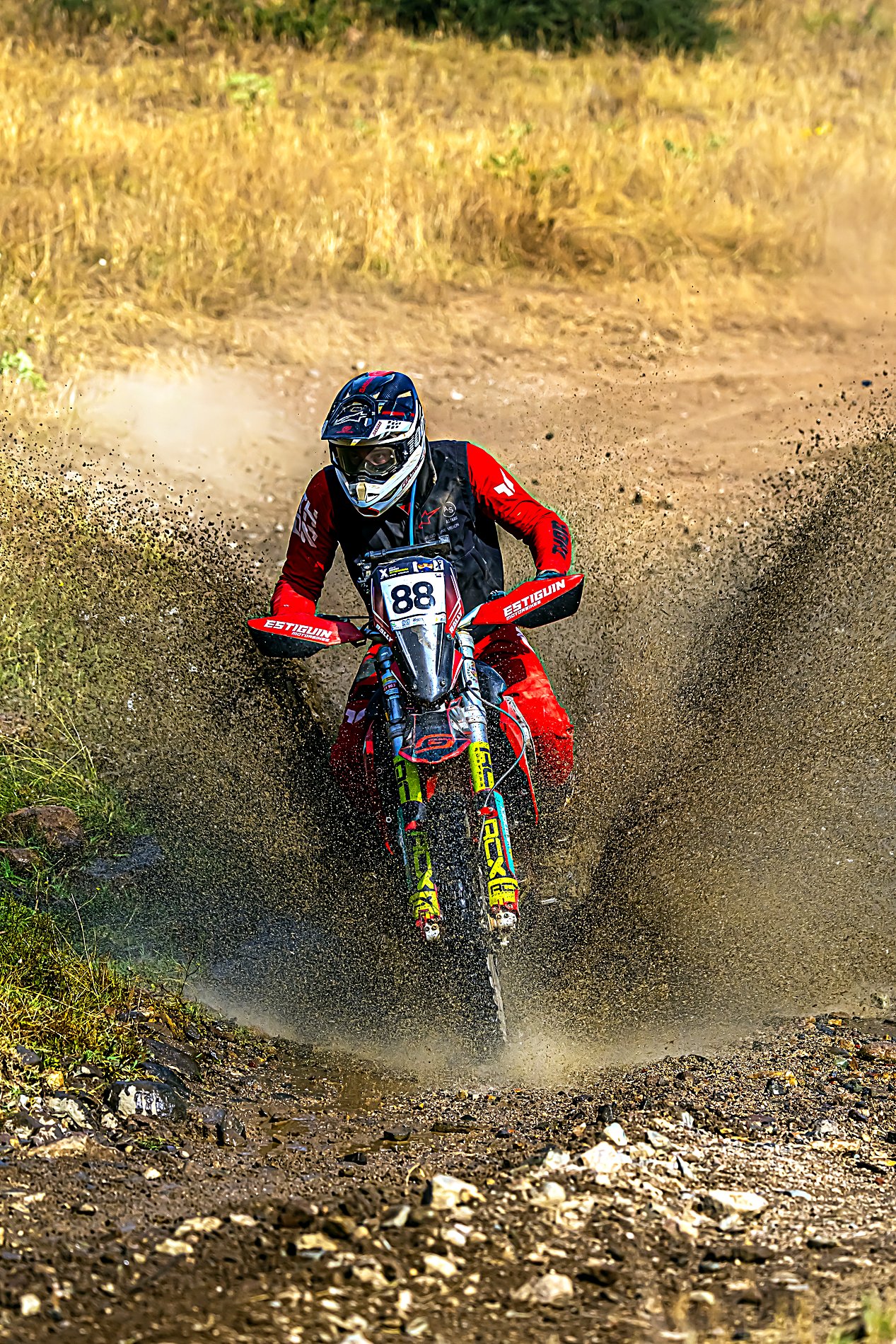 Bruno Bozzo #88 en plena acción de rally raid
